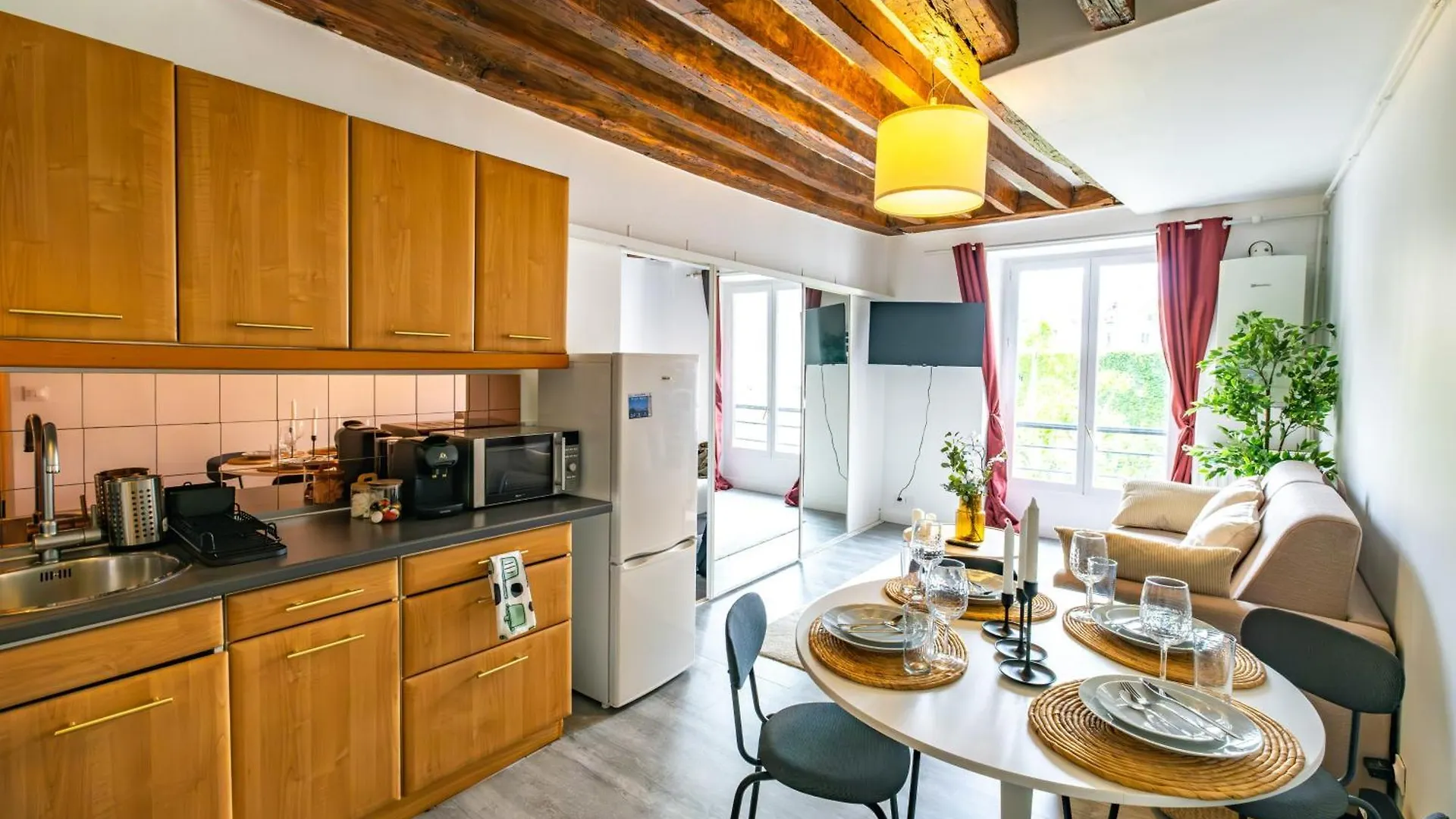 פריז Apt 4 Guests Montorgueil 2 0*,  צרפת