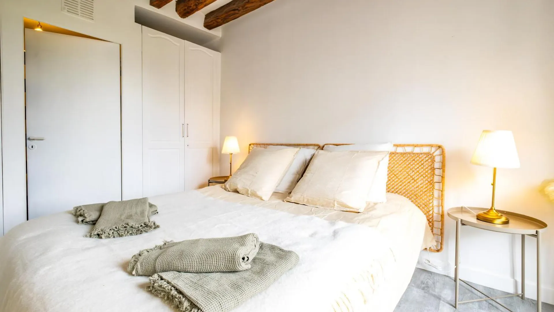 Apt 4 Guests Montorgueil 2 location
