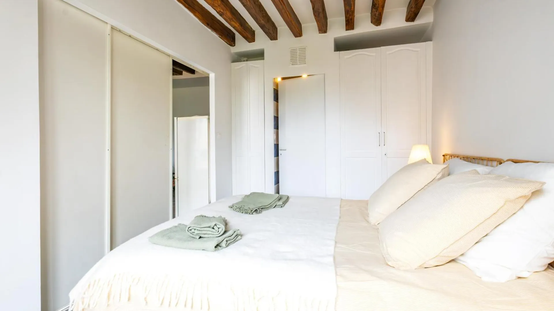 Apartment Apt 4 Guests Montorgueil 2 Paris